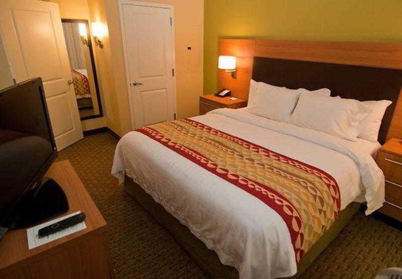 Towneplace Suites By Marriott Monroe Εξωτερικό φωτογραφία